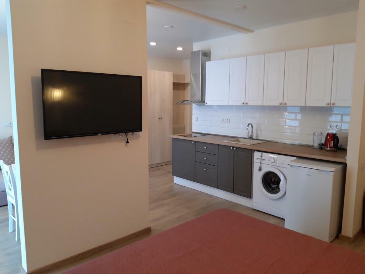 Green Line Apartment Mtsvane Konts'khi Buitenkant foto