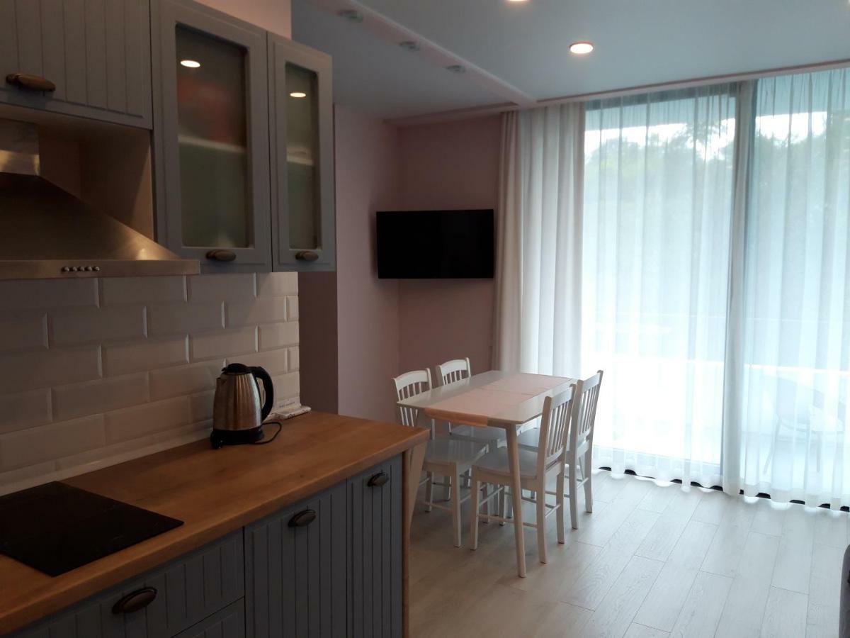 Green Line Apartment Mtsvane Konts'khi Buitenkant foto